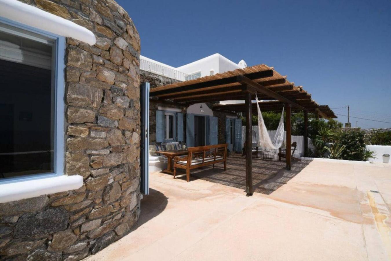 Mykonos Seaside 3br Aleomandra Gem Villa